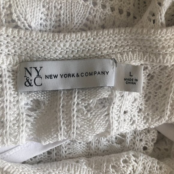 Open weave, short-sleeve sweater - Picture 6 of 7